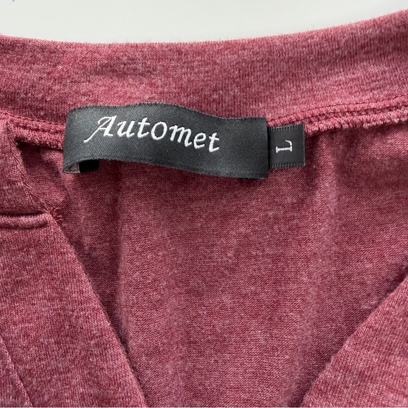 Elegant Short Sleeve Burgundy Top - Picture 2 of 4